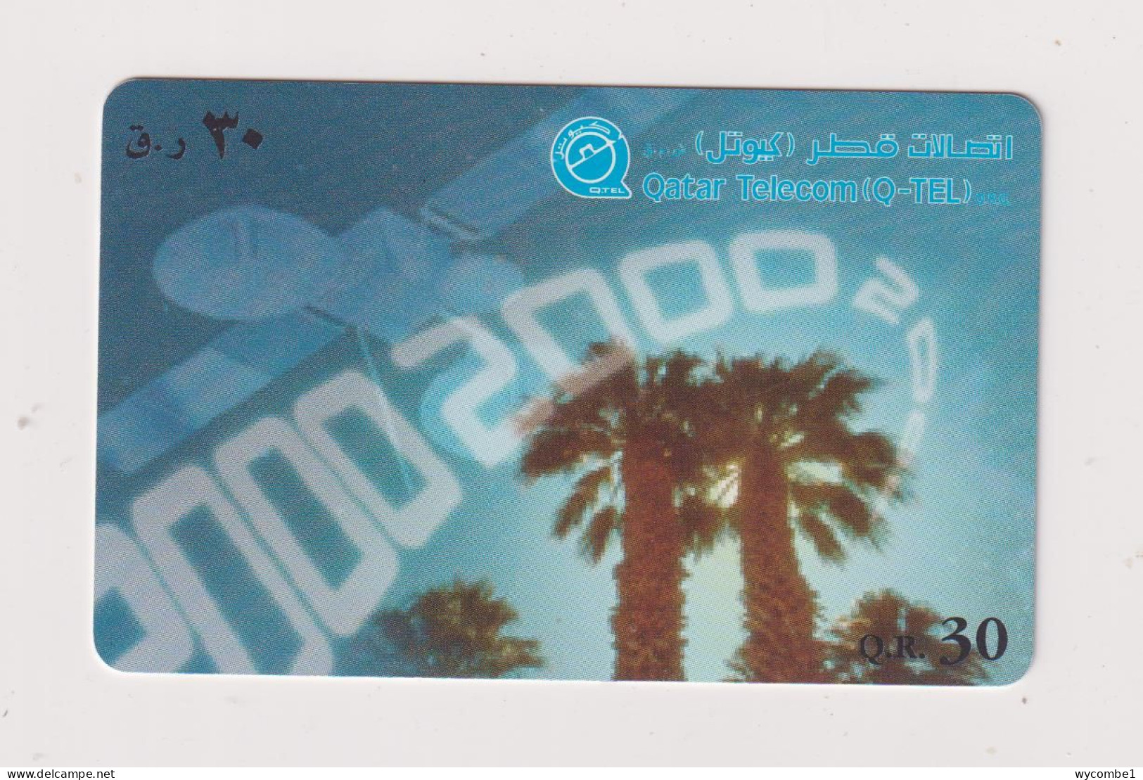 QATAR - Year 2000 Palm Trees Magnetic Phonecard - Qatar