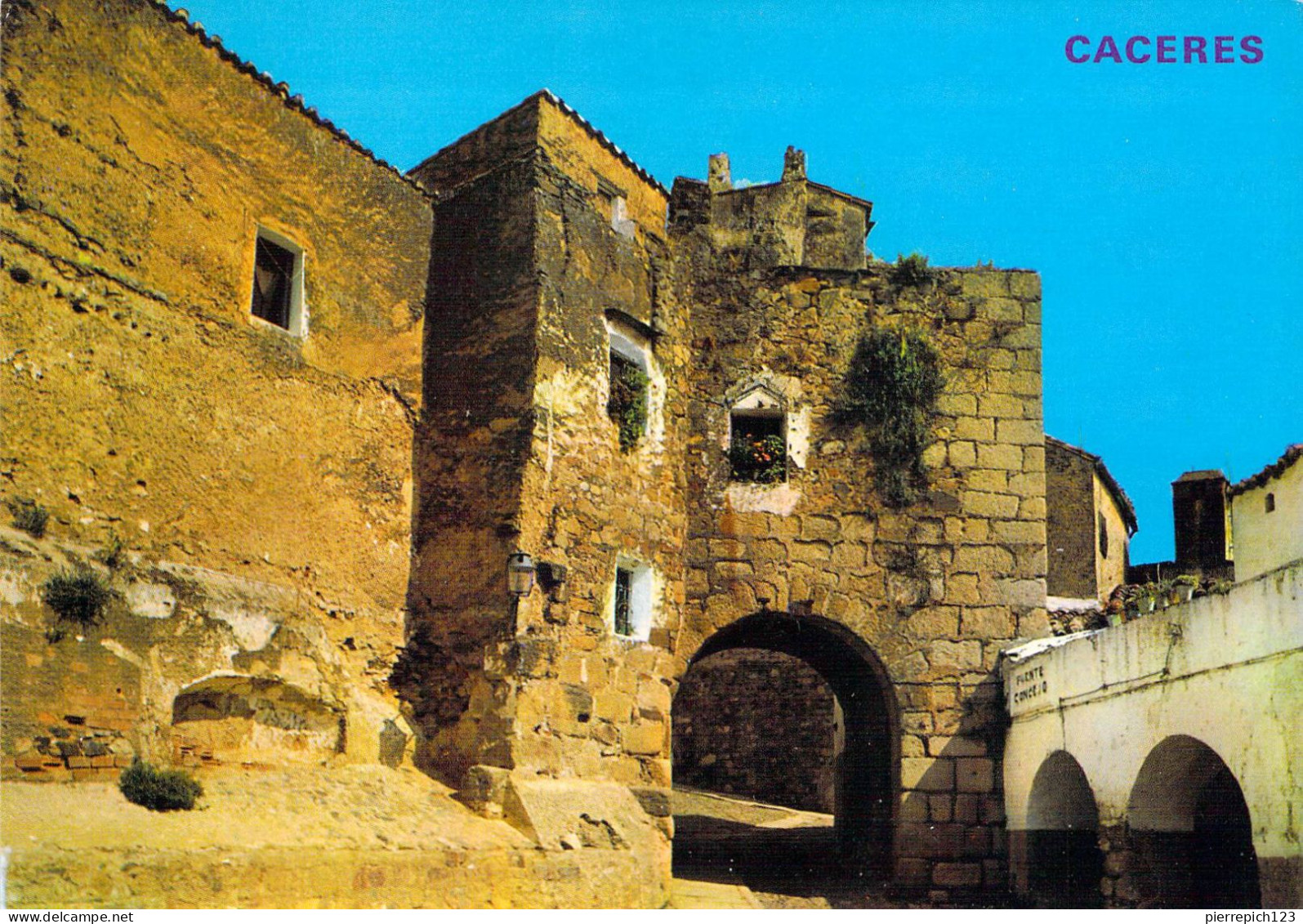 Caceres - Pont Romain De L'Arc Du Christ - Cáceres