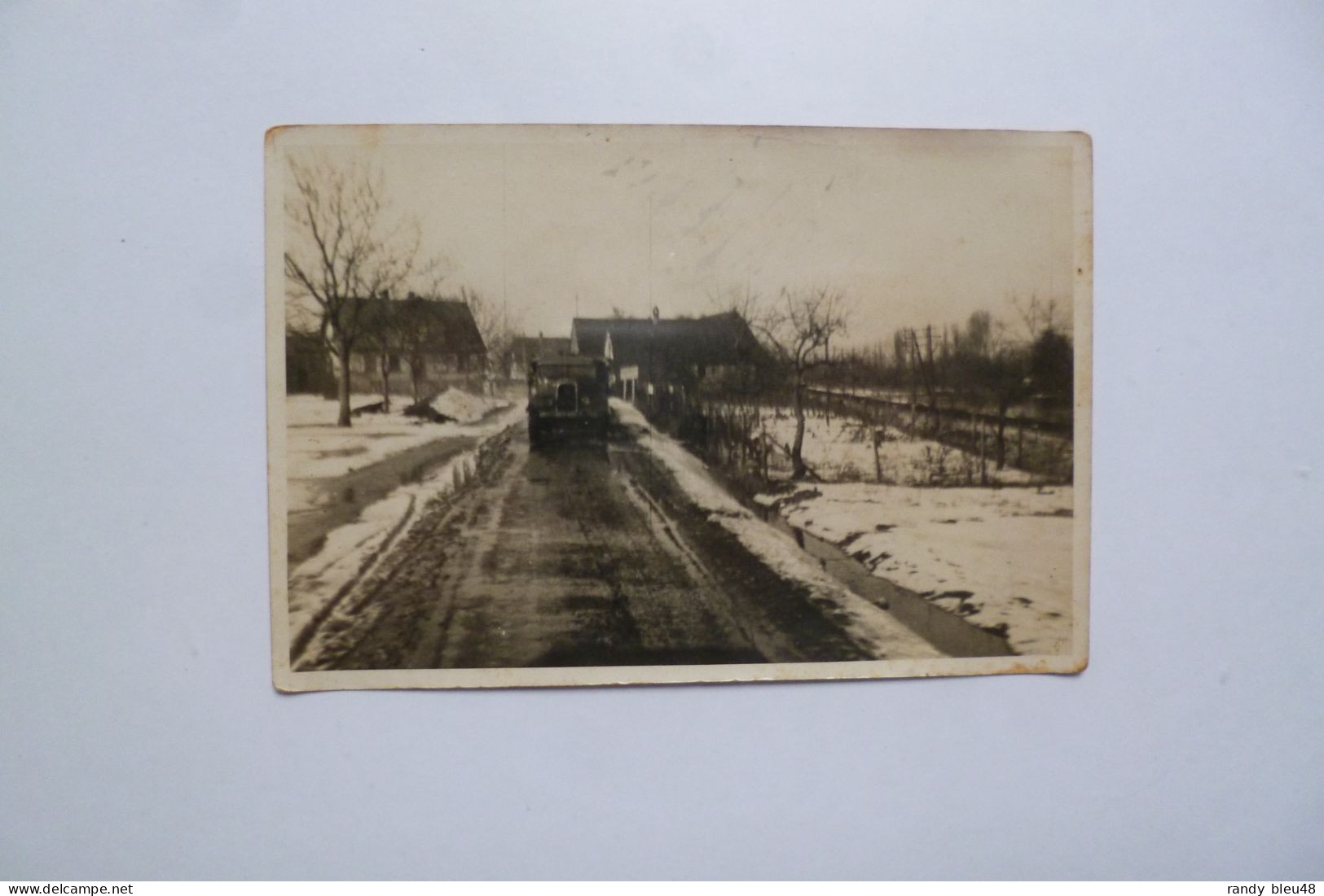 Photographie Camion Marque LATIL  -  "  Huile Lourde "   -  Transport  Haute Garonne  Ariège - - Transporter & LKW