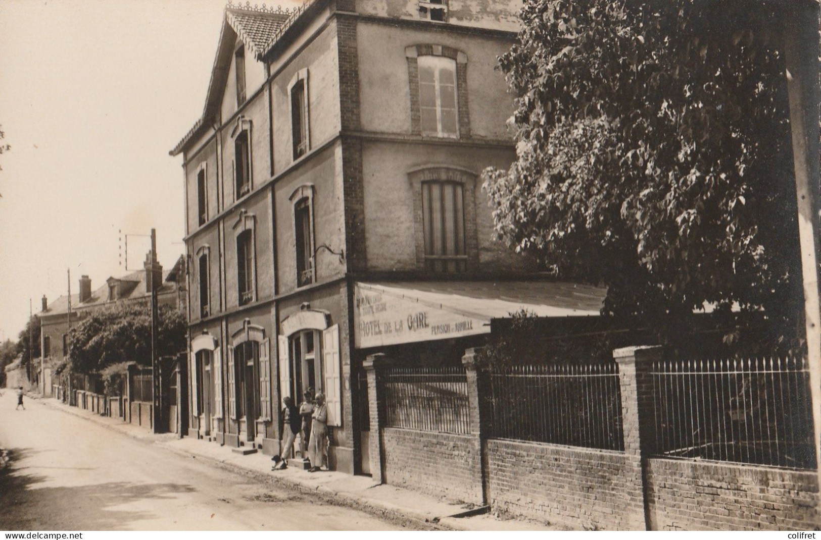 95 - Bray-et-Lu  -  Hôtel De La Gare - Bray-et-Lû