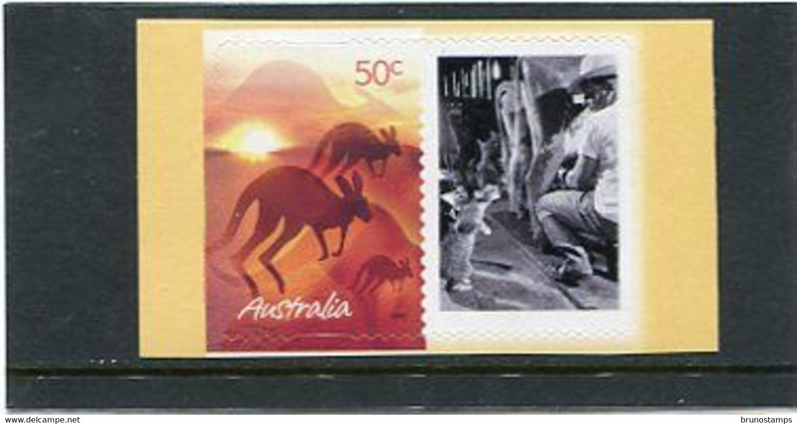 AUSTRALIA - 2005  50c  KANGAROOS  SELF ADHESIVE  MINT NH - Mint Stamps