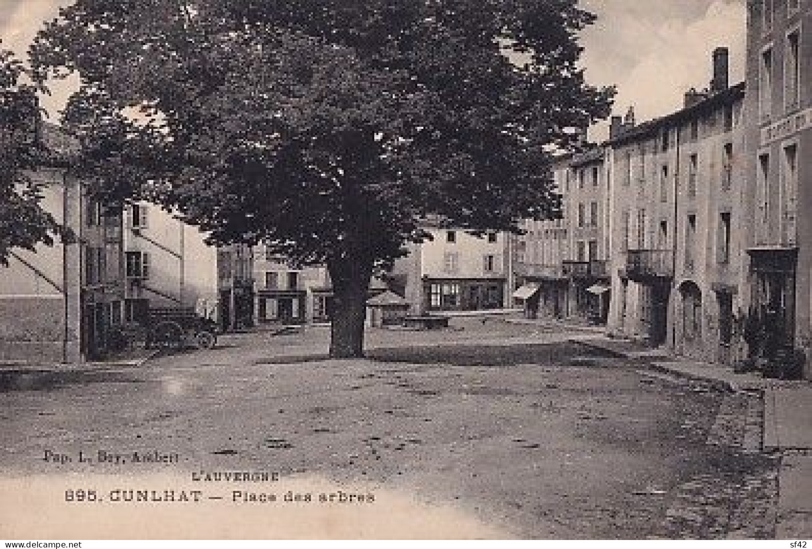 CUNLHAT              PLACE DES ARBRES                 HOTEL DU MIDI - Cunlhat