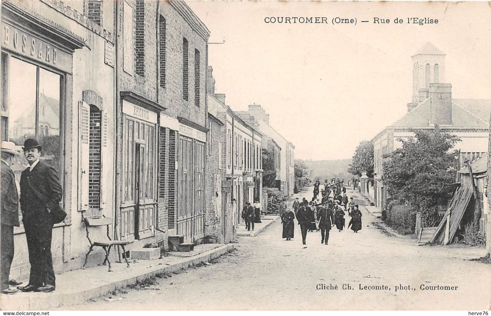 COURTOMER - Rue De L'Eglise - Courtomer