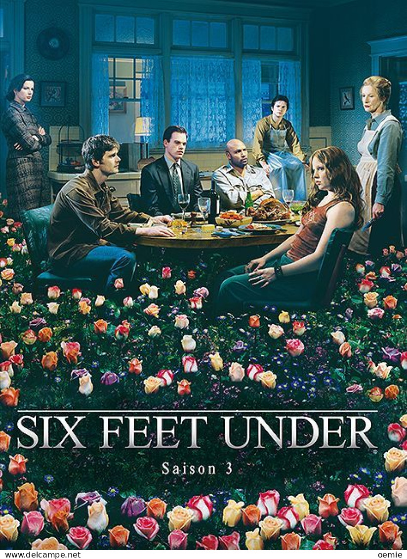 SIX FEET UNDER    L 'INTEGRAL DE LA SAISON 3  ( 5  DVD  )  13  EPISODES   SUR 5 DISQUES 688 Mm - Science-Fiction & Fantasy