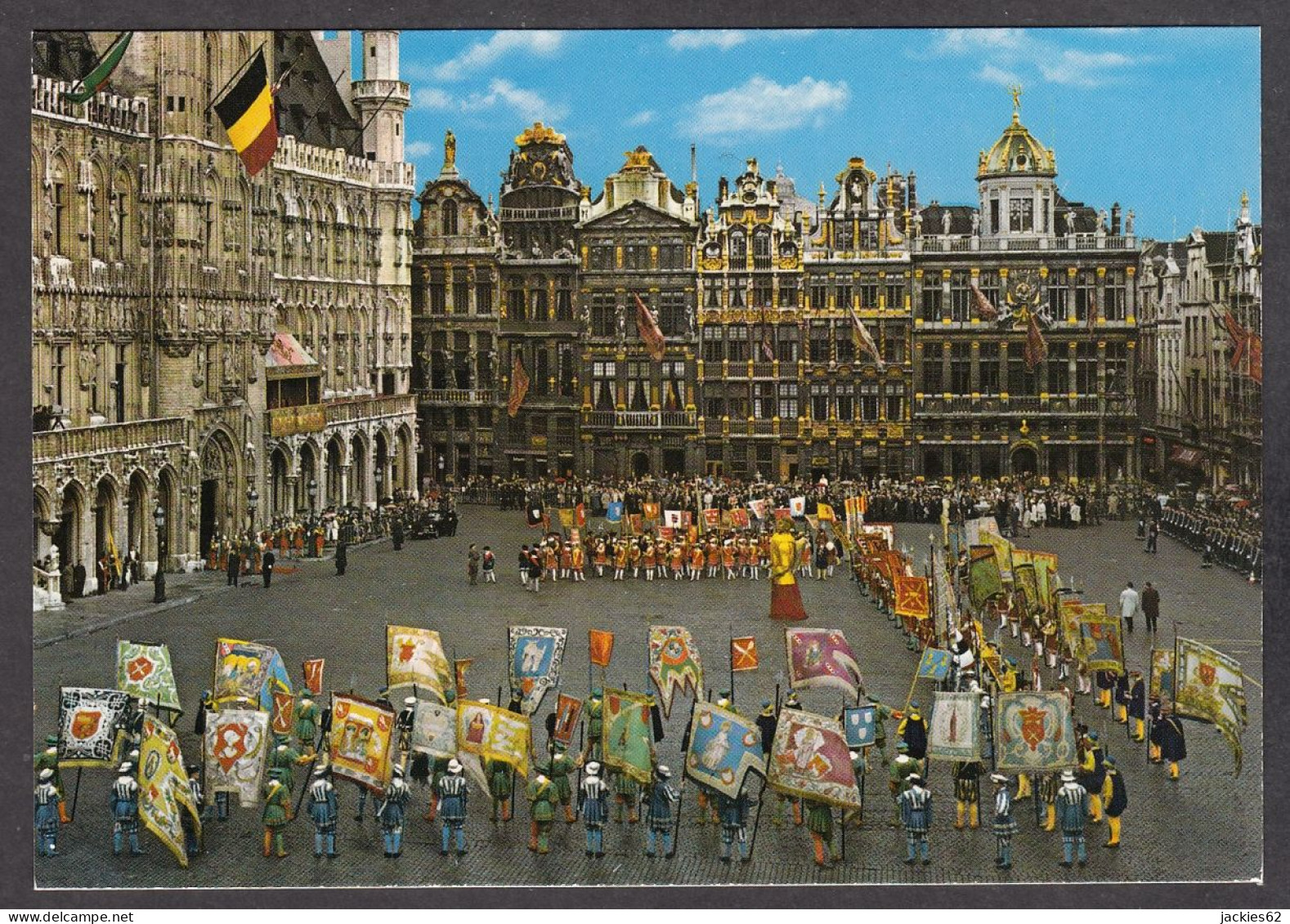 104165/ BRUXELLES, Grand'Place, Groupe De L'Ommegang, Drapeaux Des Corporations - Feesten En Evenementen