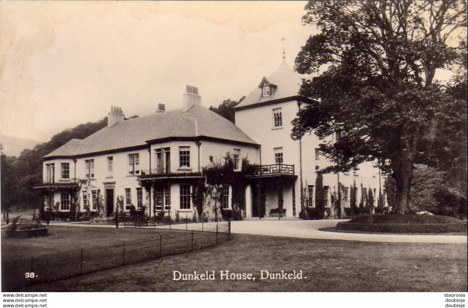 DUNKELD HOUSE , DUNKELD    .............  Real Photograph - Perthshire