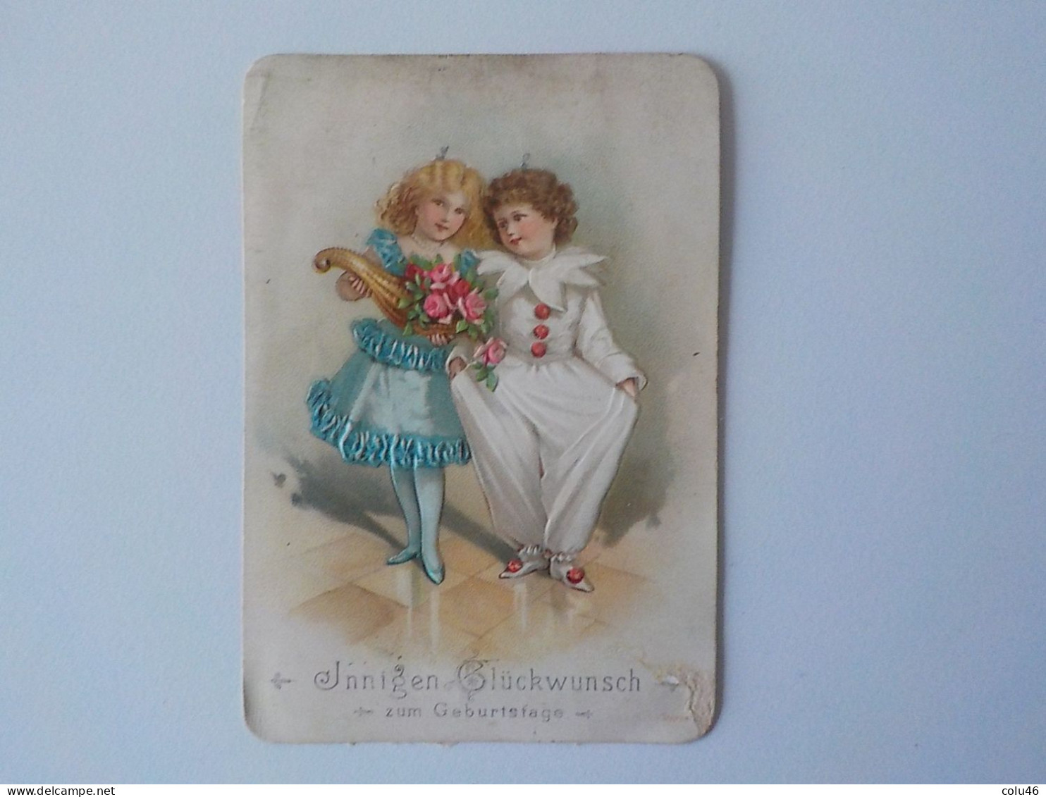 1900 Image Carte Chromo En Relief Couple Enfants Arlequin ? Innigen Glüwunsch Zum Geburtstage Voeux De Bonheur - Kinderen