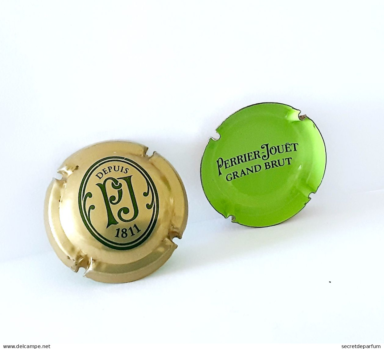 Capsules Ou Plaques De Muselet CHAMPAGNE PERRIER JOUET  GRAND BRUT RECTO VERSO - Collections