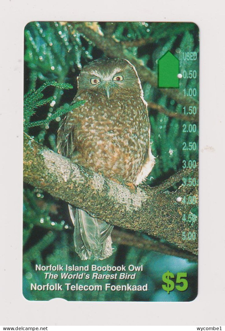 NORFOLK ISLAND - Bird Boobok Owl Magnetic Phonecard - Norfolk Eiland