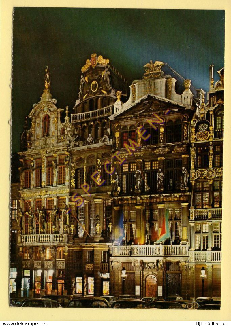 Belgique : BRUXELLES / Un Coin De La Grand'Place - Bruxelles La Nuit