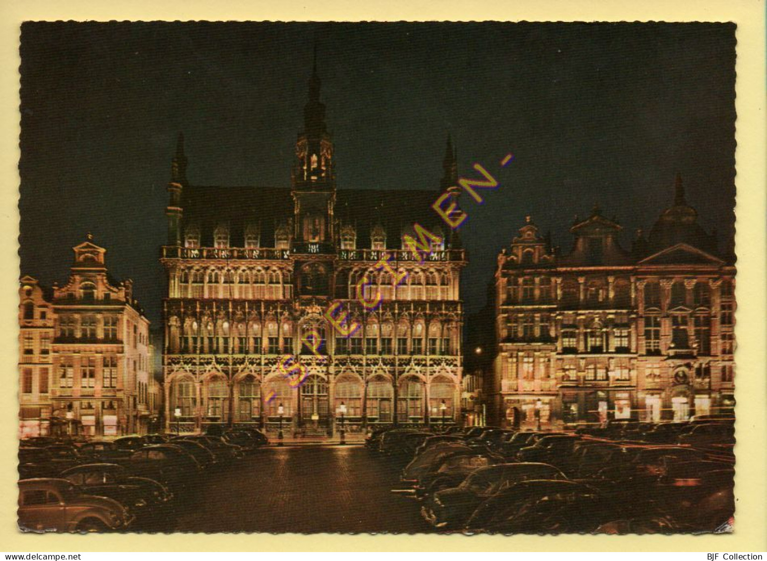 Belgique : BRUXELLES / Grand'Place – Maison Du Roi (vieilles Voitures) - Brussel Bij Nacht