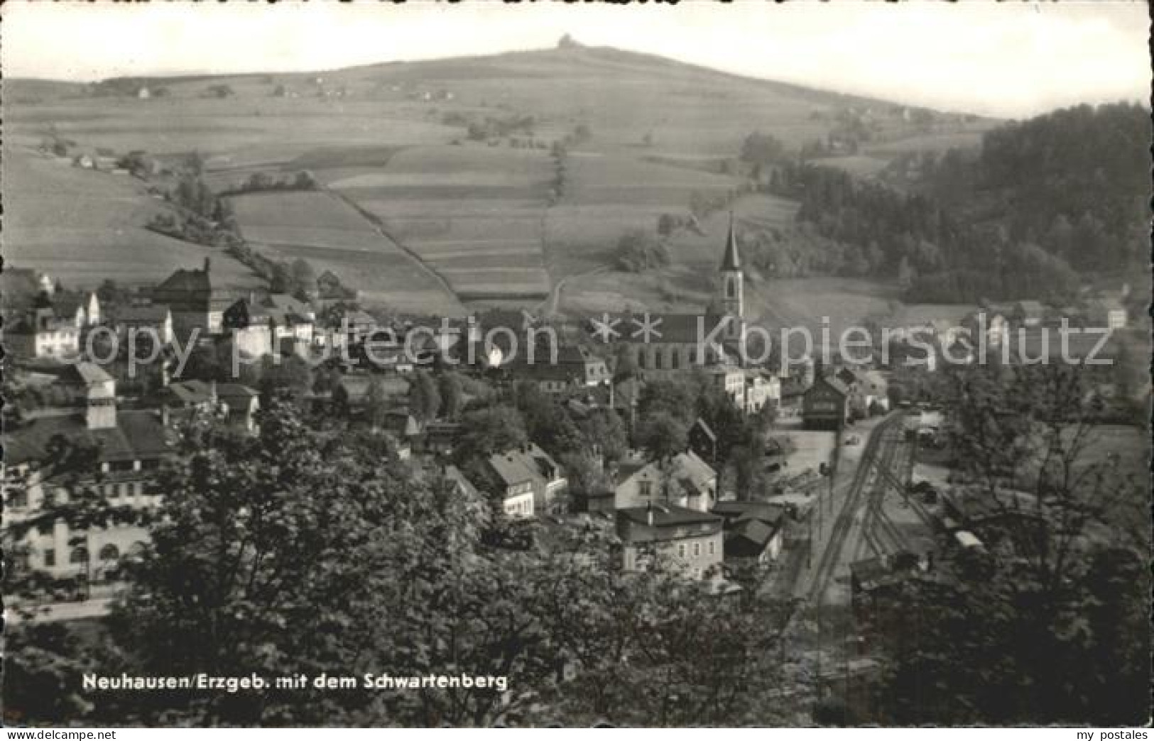 72327254 Neuhausen Erzgebirge Ortsansicht Mit Kirche Schwartenberg Neuhausen - Neuhausen (Erzgeb.)