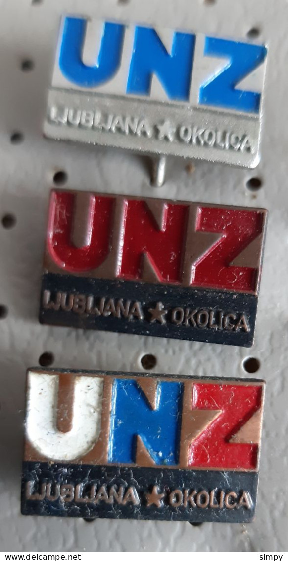 POLICE UNZ Ljubljana Okolica Uprava Za Notranje Zadeve Slovenia Ex Yugoslavia Vintage Pins - Police