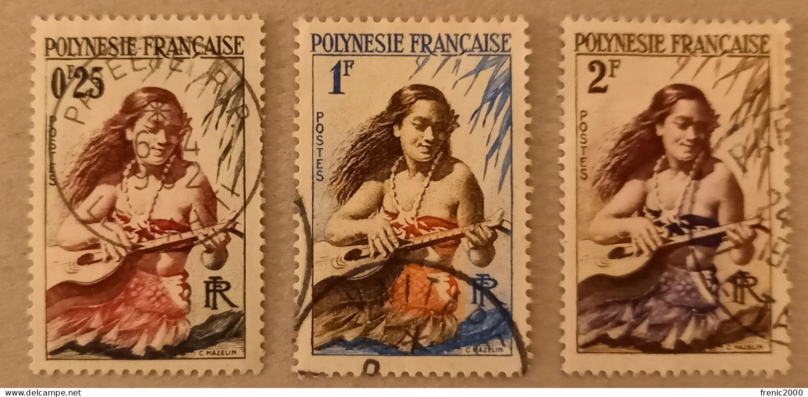 TC 142 - Polynésie Française N°2,3,4 - Usados