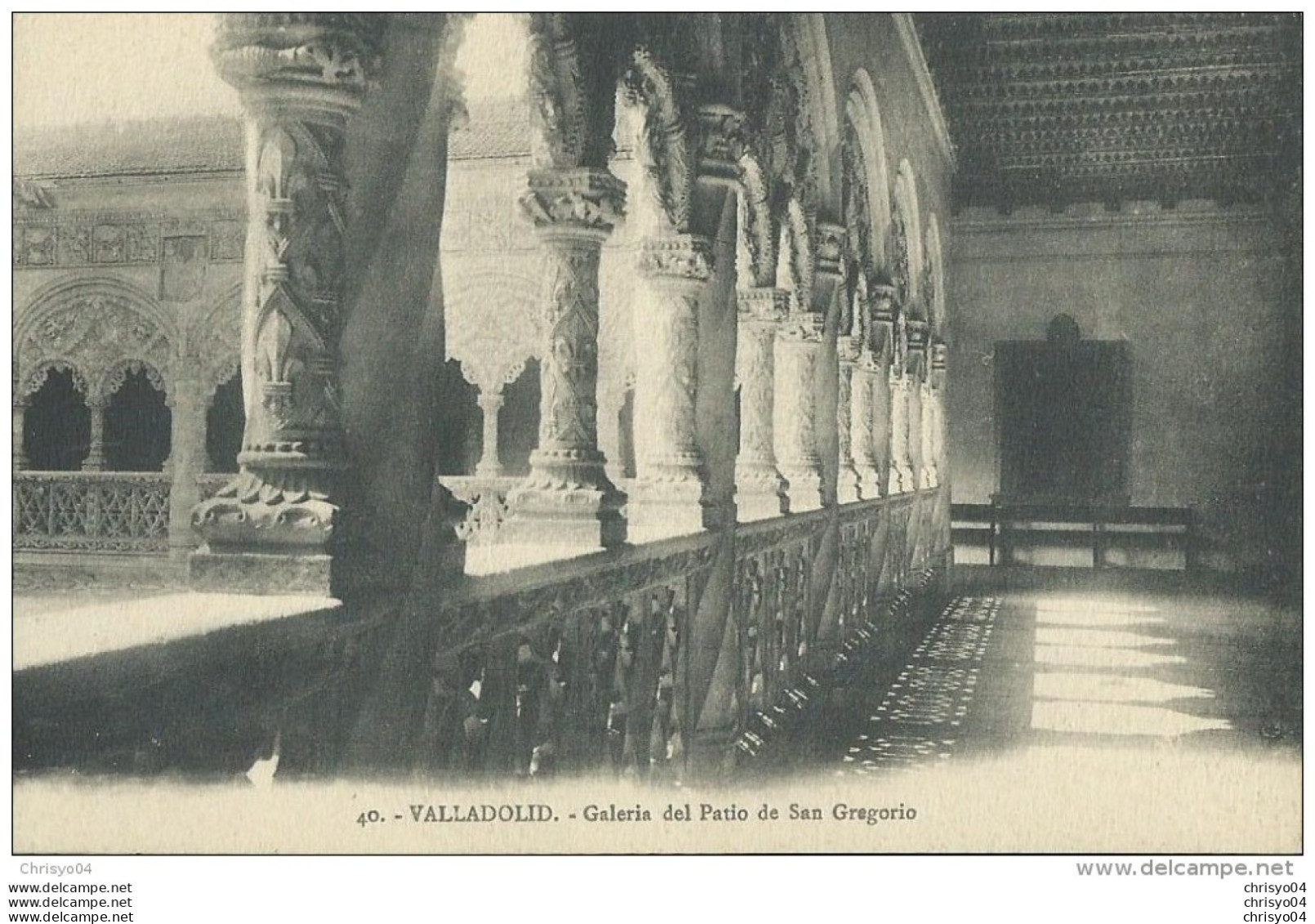 44Sm   Espagne Valladolid Galeria De Patio De San Gregorio (état Luxe) - Valladolid