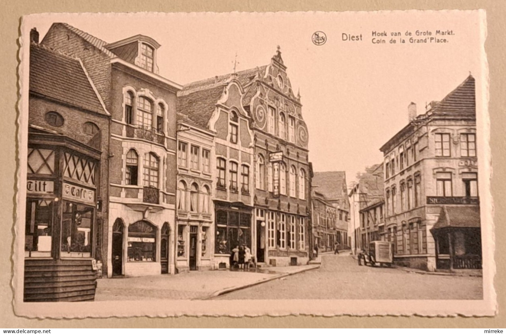 @Le3@  -  DIEST  -  Hoek Van De Grote Markt / Coin De La Grand'Place  -  Zie / Voir / See Scan's - Diest