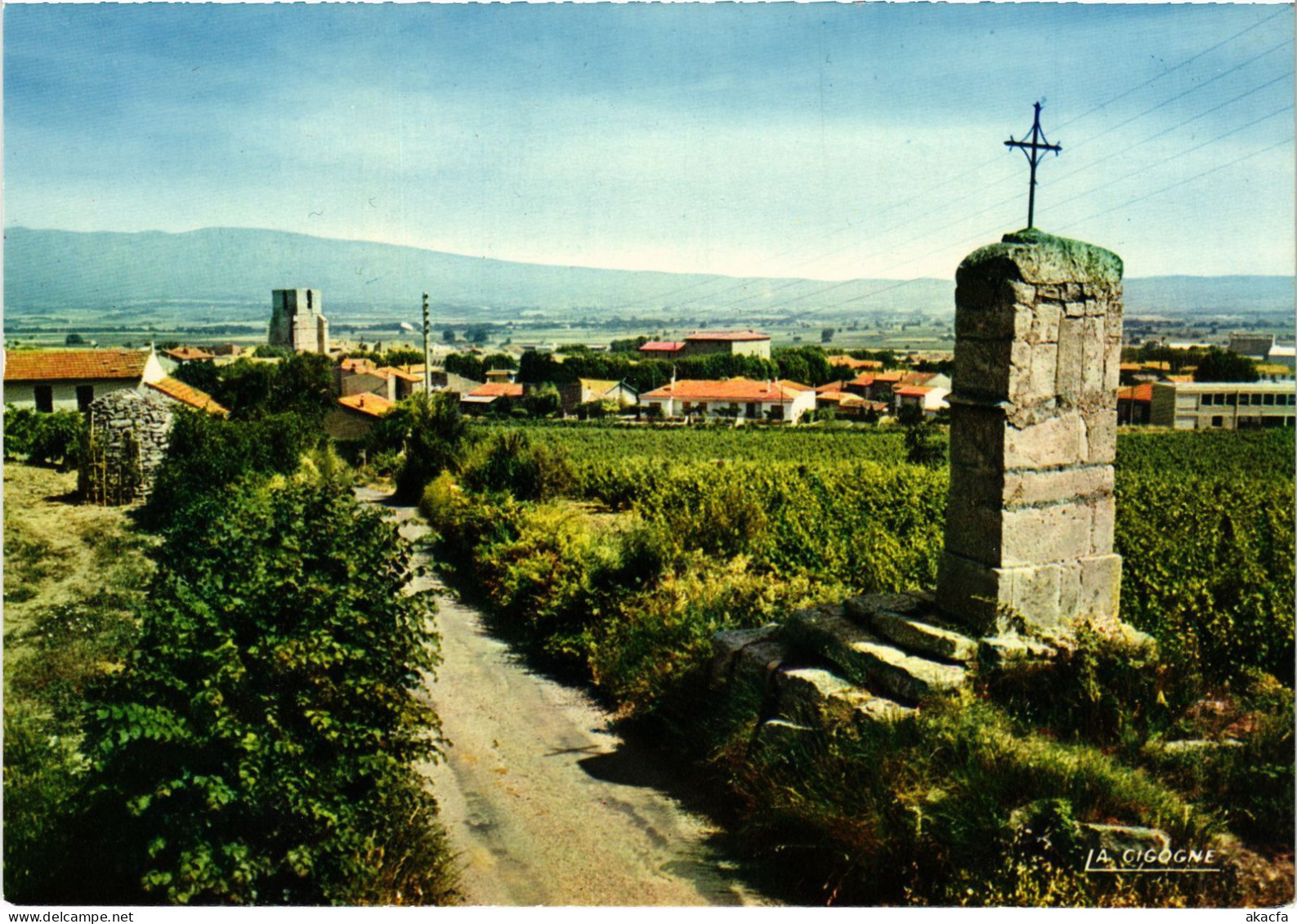 CPM Trets Chemin Du Petit St-Jean FRANCE (1377096) - Trets