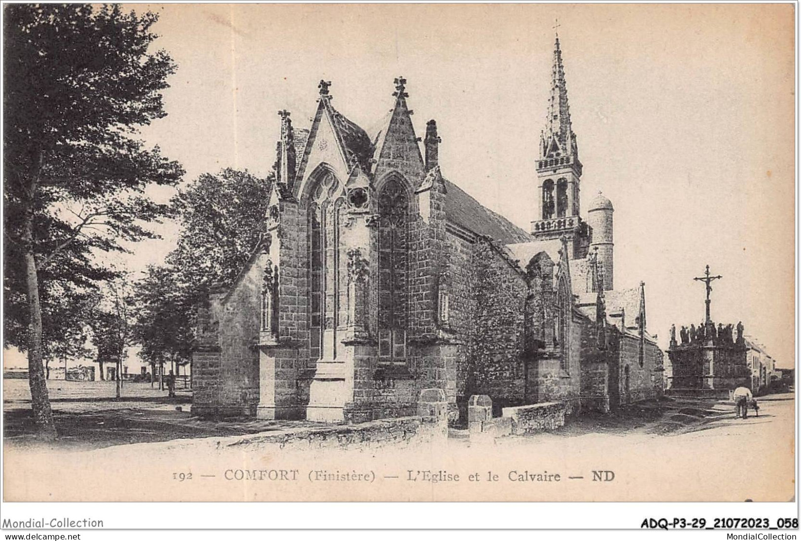 ADQP3-29-0216 - CONFORT - L'église Et Le Calvaire - Confort-Meilars