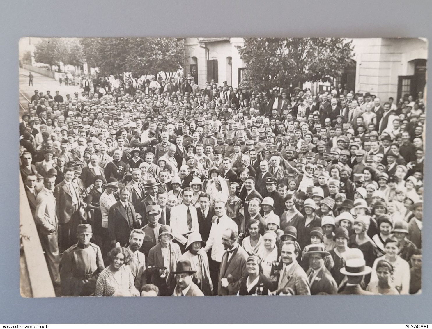 Carte Photo De Serbie , Foule , à Identifier - Serbie