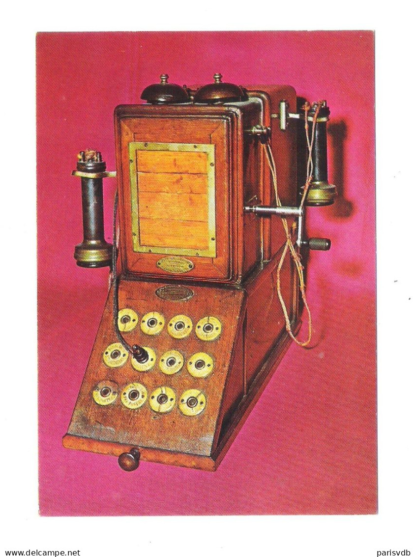 BRUSSEL - BRUXELLES -  POSTMUSEUM - VERPLAATSBAAR TELEFOONTOESTEL 1887  (15.028) - Museos