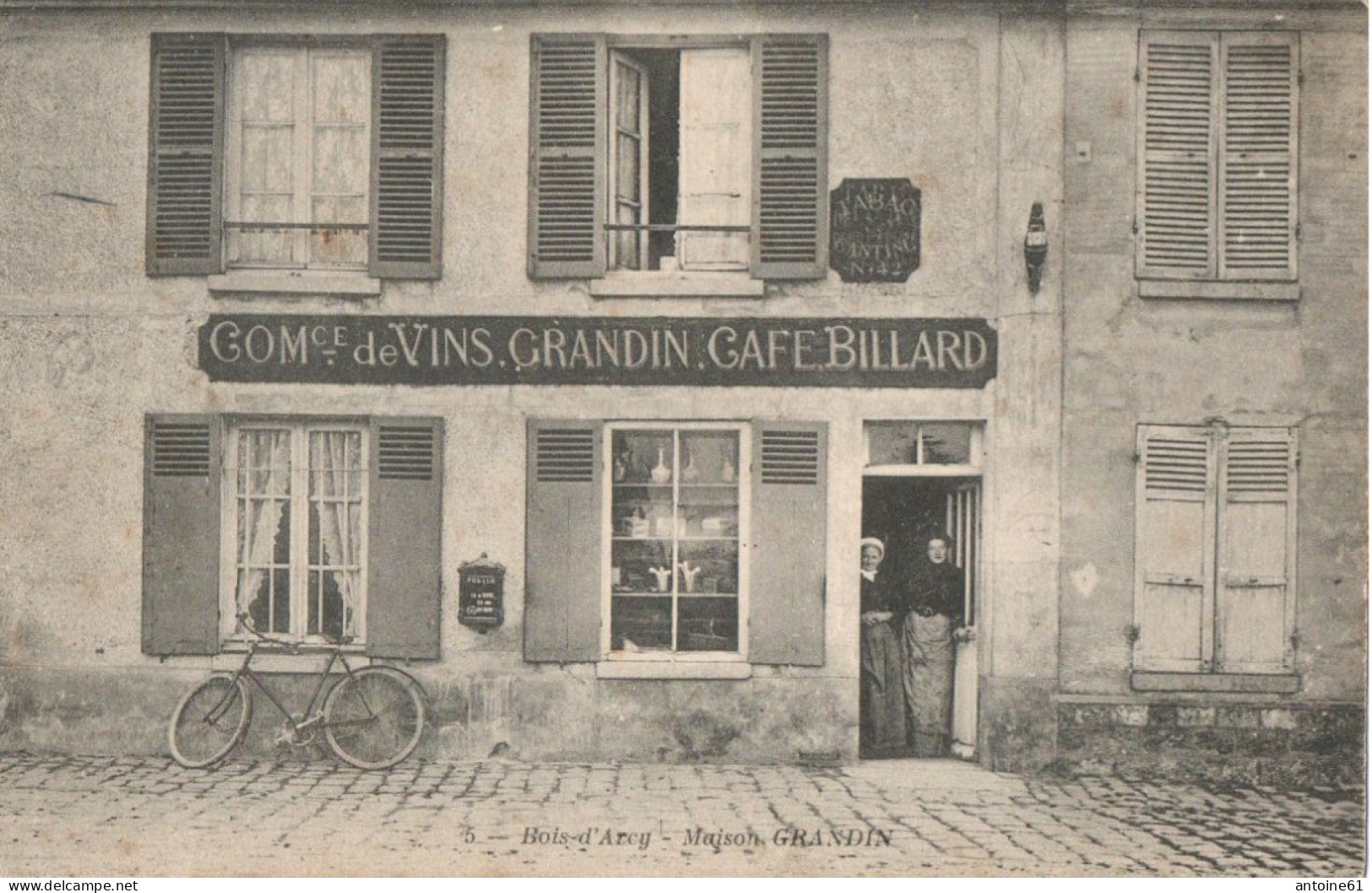 BOIS D'ARCY -- Maison  GRANDIN - " Commerce De Vins Grandin Café Billard " - Bois D'Arcy