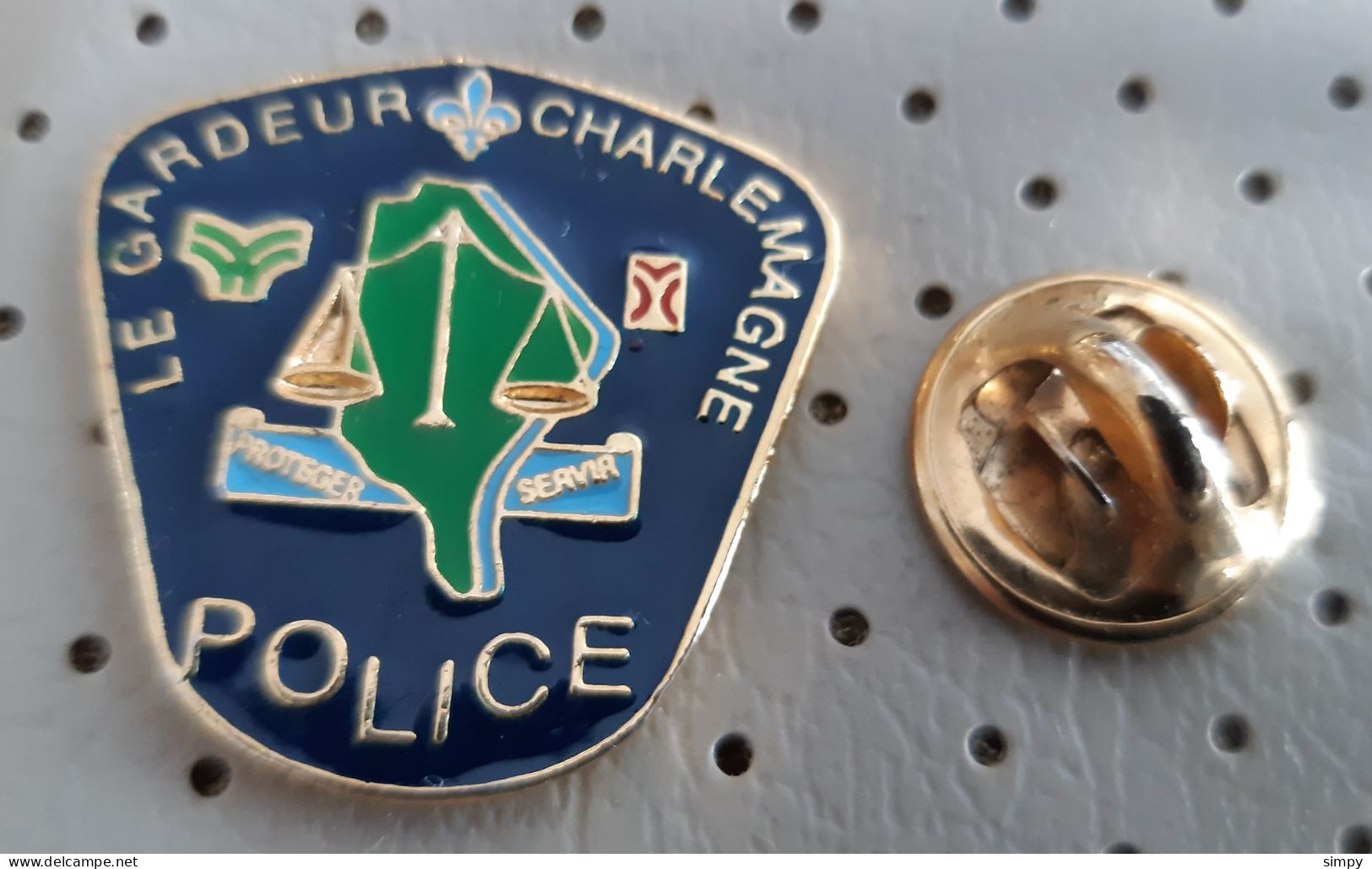 Police Le Gardeur Charlemagne Canada Pin - Police