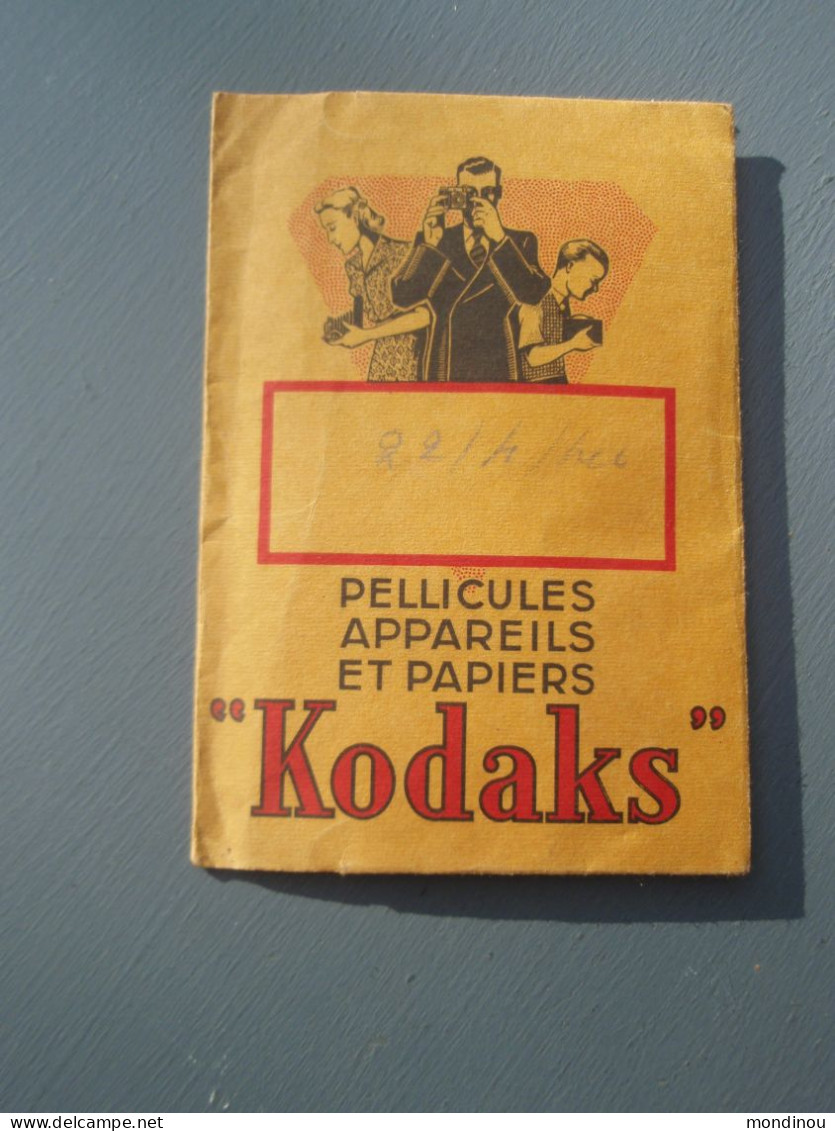 Pochette  " KODAKS  " Pellicules, Appareils Et Papiers. - Matériel & Accessoires