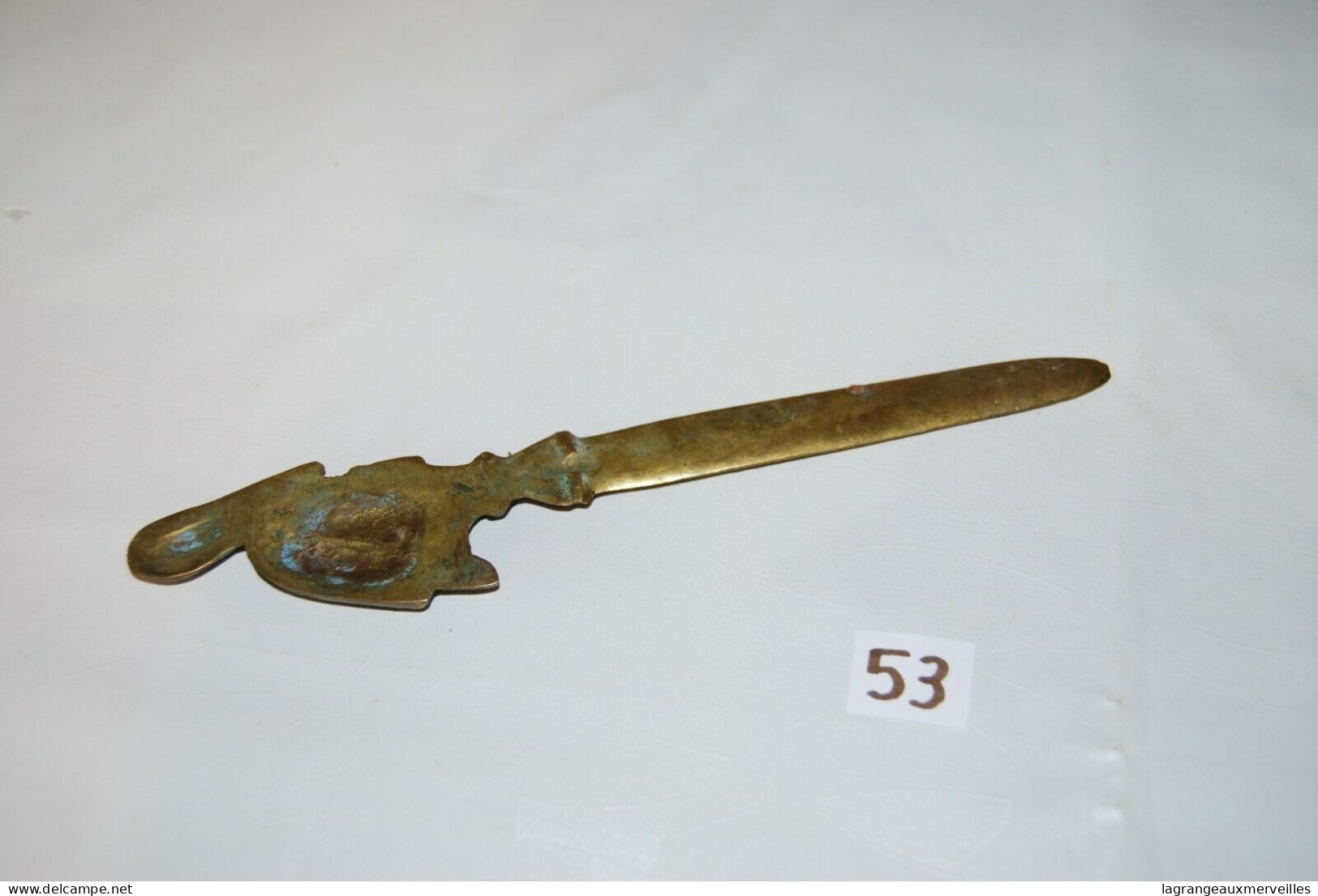 C53 Ancien Ouvre Lettre - Cuivre Travaillé - Briefopener