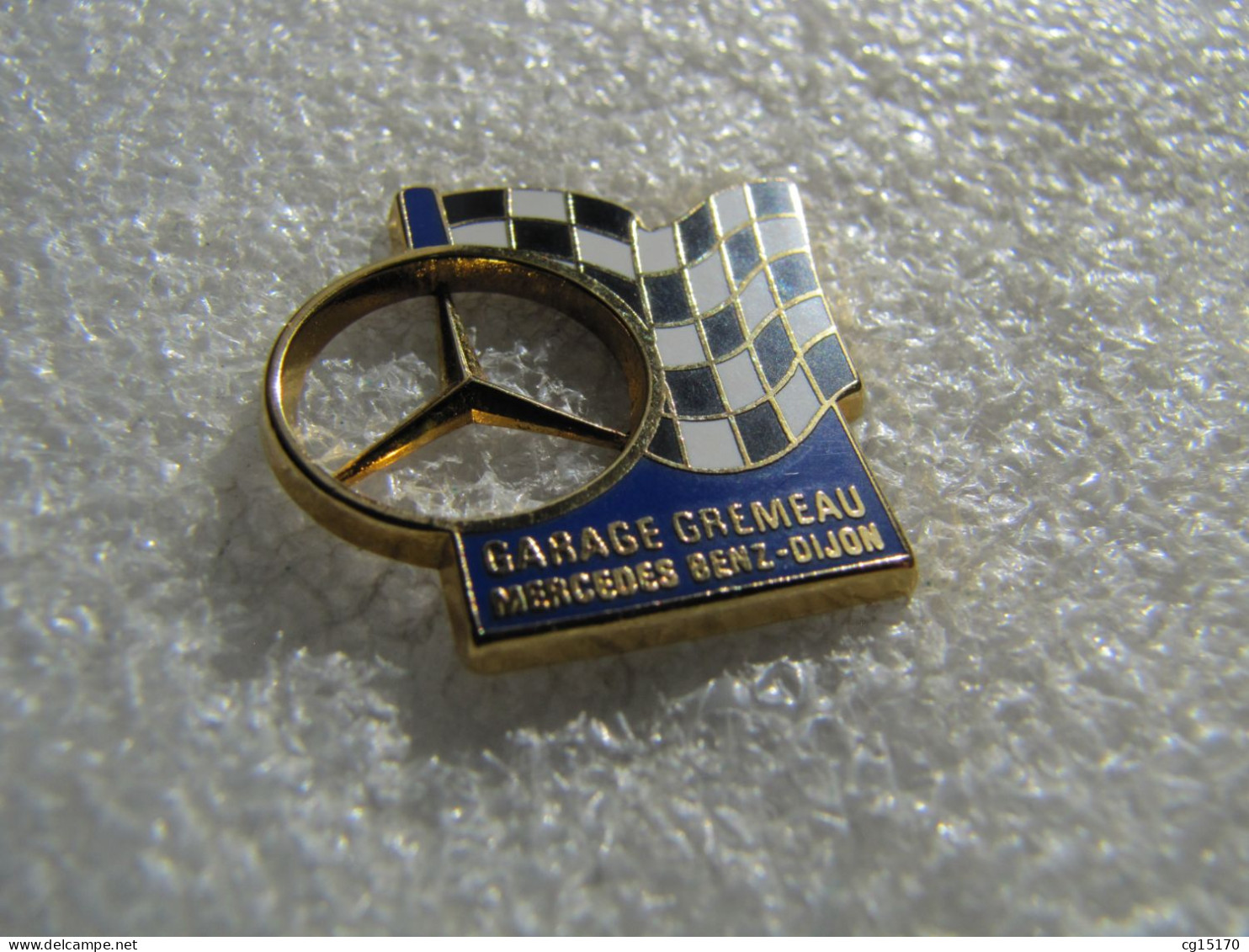 RARE PIN'S     MERCEDES BENZ GARAGE GREMEAU  DIJON  Zamak BOUSSEMART - Mercedes