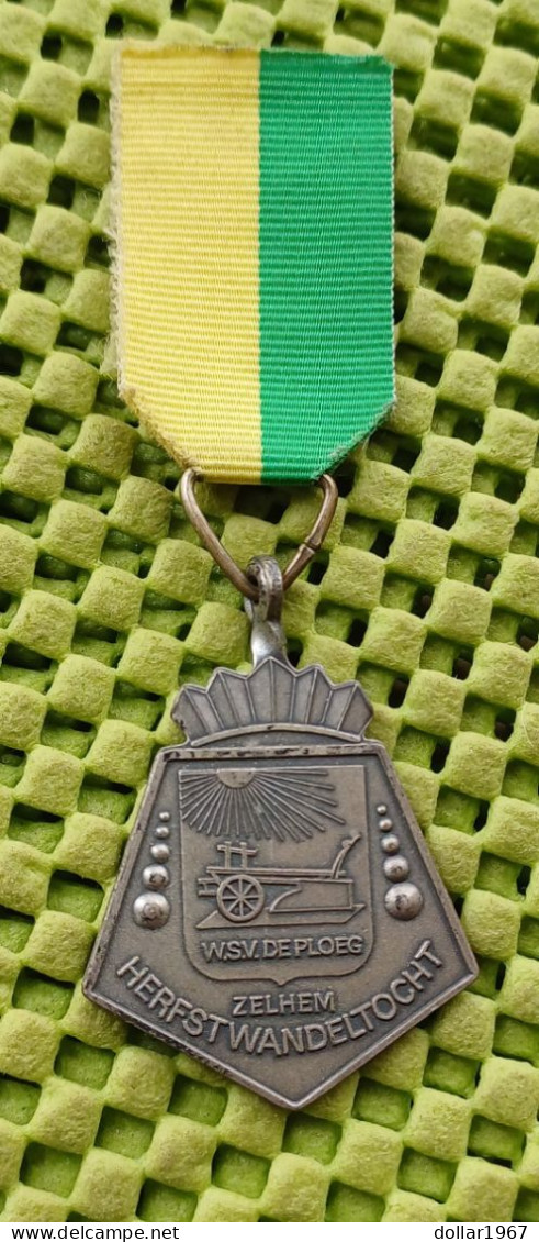 Medaille -   W.S.V. De Ploeg Zelhem - Herfstwandeltocht .  -  Original Foto  !!  Medallion  Dutch - Other & Unclassified