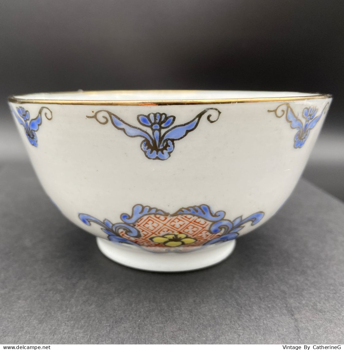 Bol IMARI  1965 Diam 11.5cm Porcelaine Japonaise Rouge Bleu Or  #240021 - Aziatische Kunst