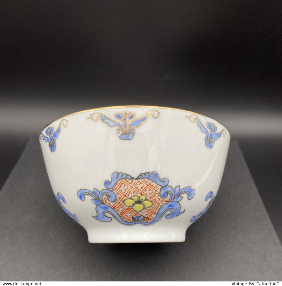 Bol IMARI  1965 Diam 11.5cm Porcelaine Japonaise Rouge Bleu Or  #240021 - Asian Art