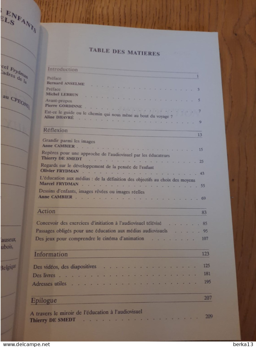 Guide Pour L'éducation Des Enfants Aux Médias Audiovisuels 1992 - Soziologie