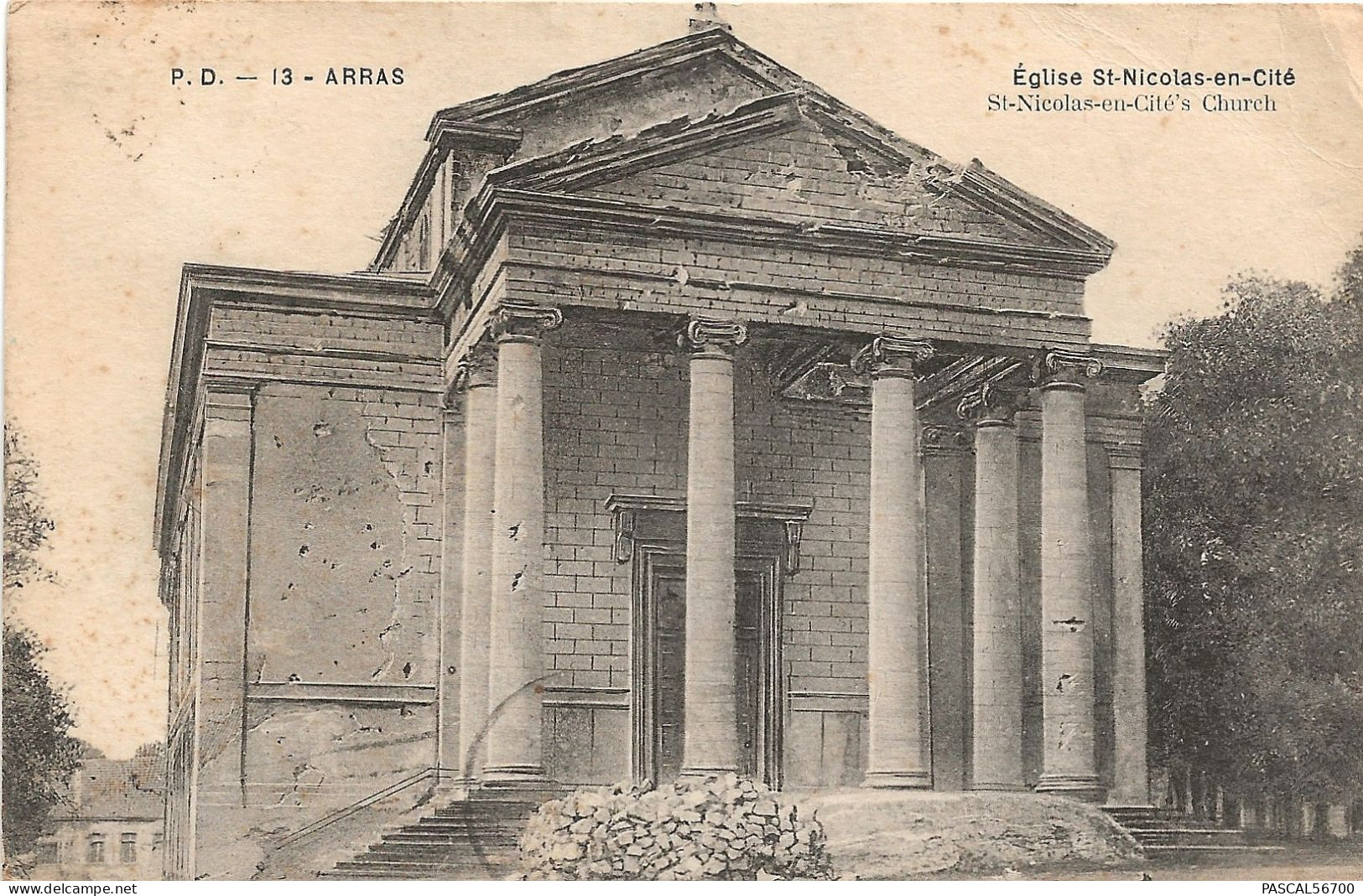 CPA ARRAS - EGLISE SAINT NICOLAS EN CITE ***PEU FREQUENT*** - Arras