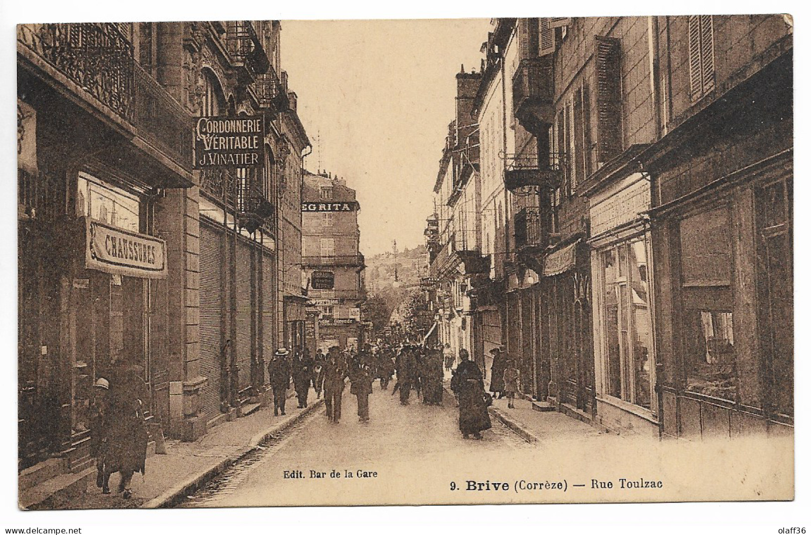 CPA 19 CORREZE BRIVES Rue Toulzac - Brive La Gaillarde