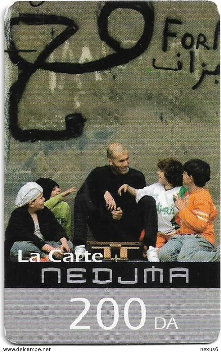 Algeria - Nedjma - Football, Zinedine Zidane And Kids, Exp.30.06.2008, GSM Refill 200DA, Used - Argelia