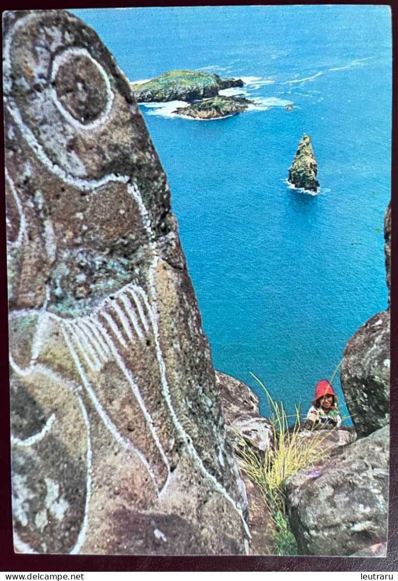 Easter Island Isla De Pascua Petroglifos Rock Inscriptions Orongo Postcard - Rapa Nui