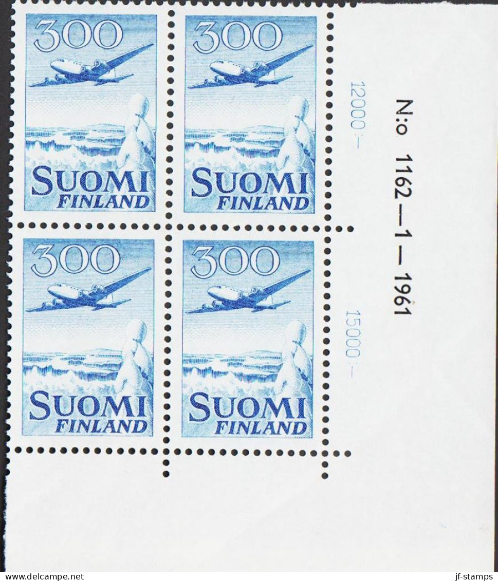 1958. FINLAND. Airmail. Douglas DC-6. 300 (M.) Blue. Beautiful Never Hinged Corne Margin Bloc... (Michel 488) - JF542616 - Ungebraucht