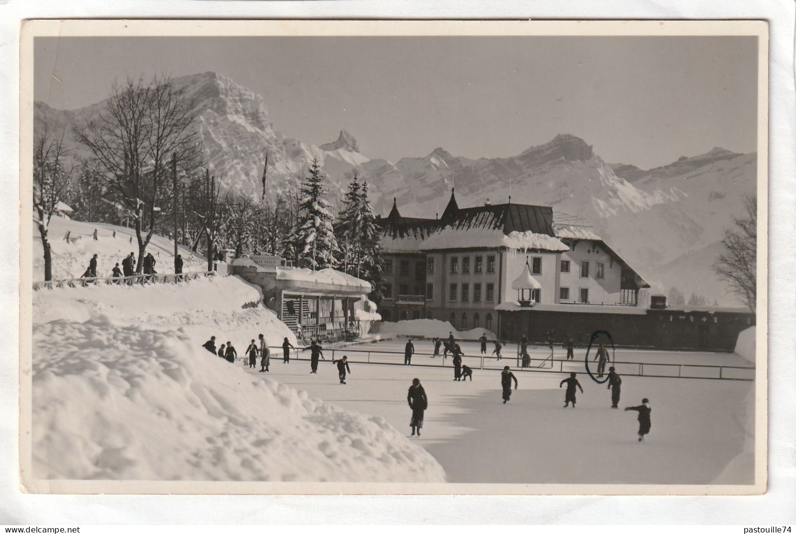 Carte Photo Non Nommée: 13,8 X 8,8 Envoyée De Villars - Sur - Ollon - Ollon