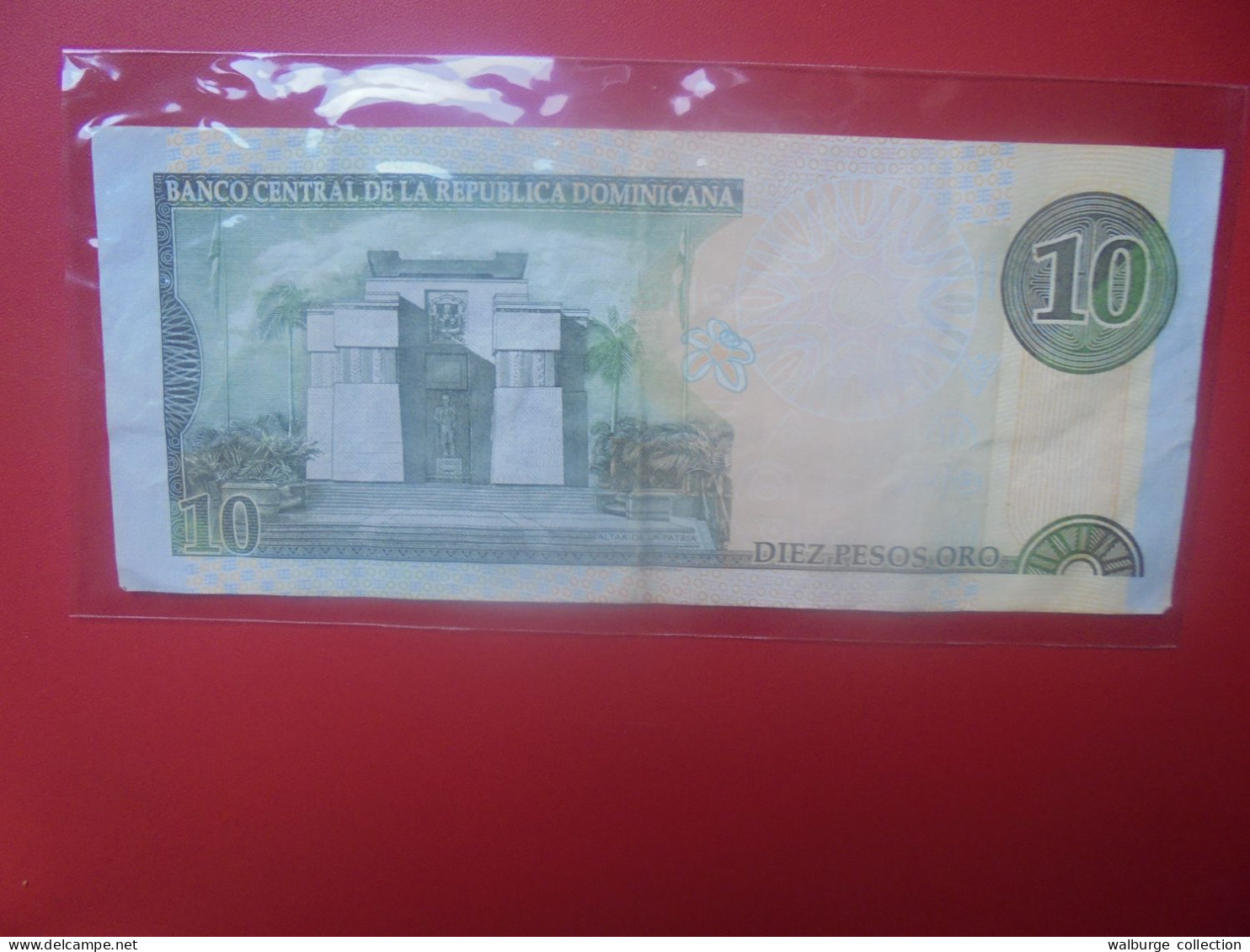 DOMINIQUE 10 PESOS 2000 Circuler (B.33) - Repubblica Dominicana