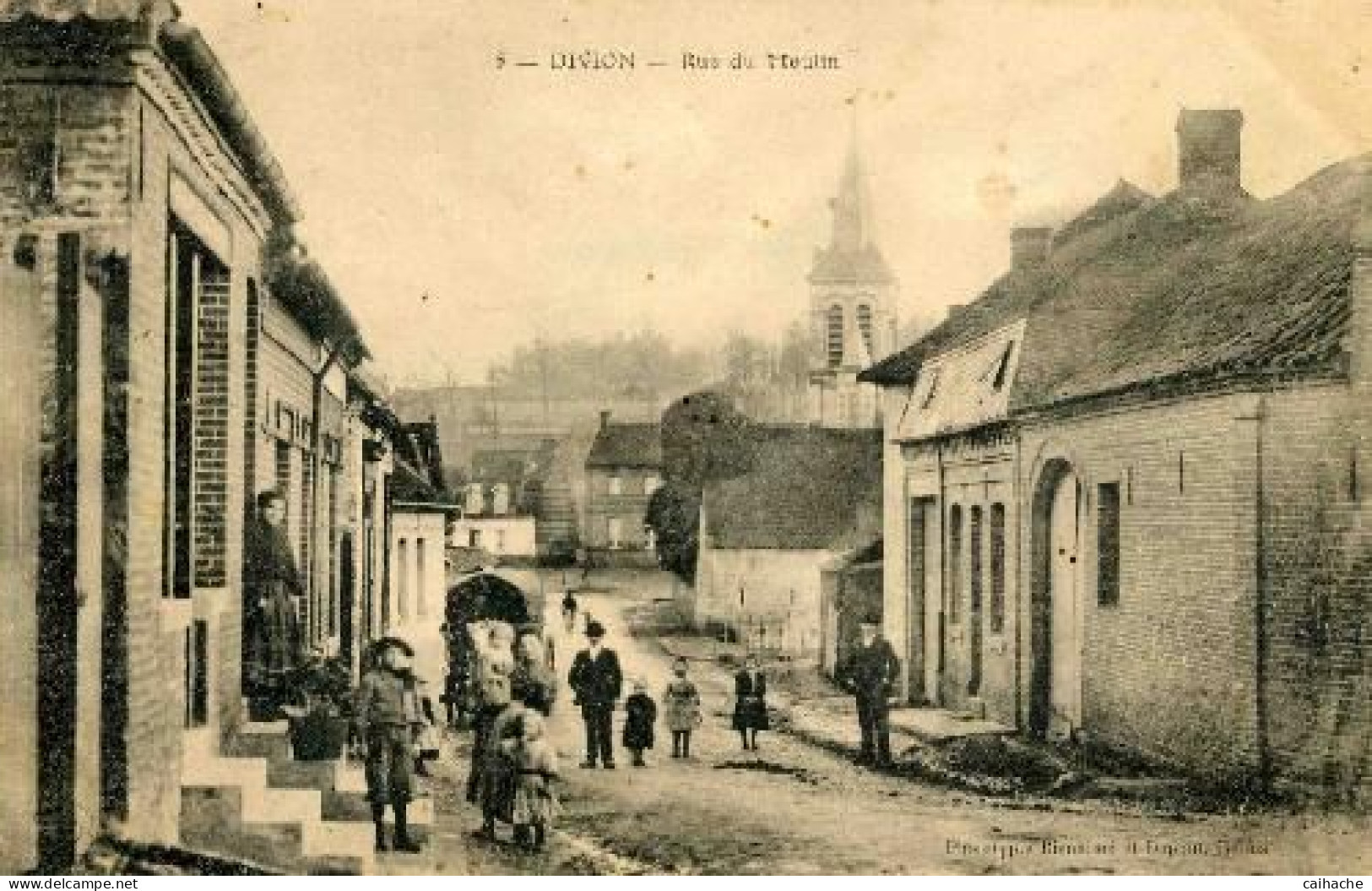 62 - DIVION - Rue Du Moulin - Belle Animation - - Divion