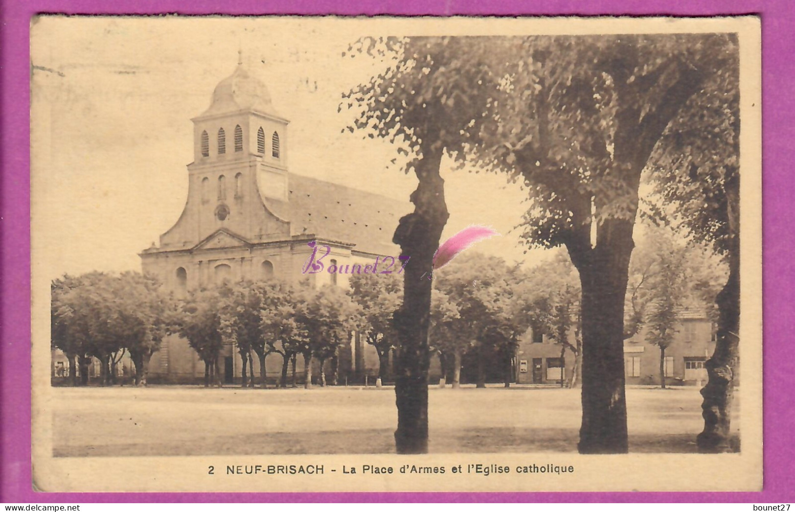 CPA NEUF BRISACH 68 - La Place D'Armes Et L'Eglise Catholique Carte Voyagé 1956 - Neuf Brisach