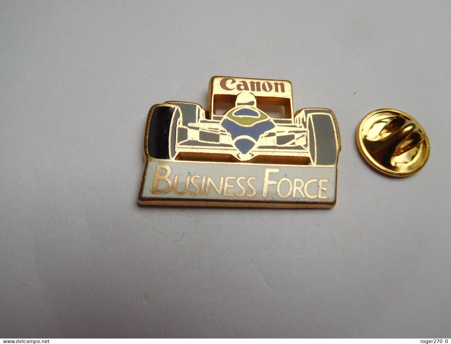 Beau Pin's En Zamac , Auto Renault  F1 , Canon , Business Force , Signé Drago - F1