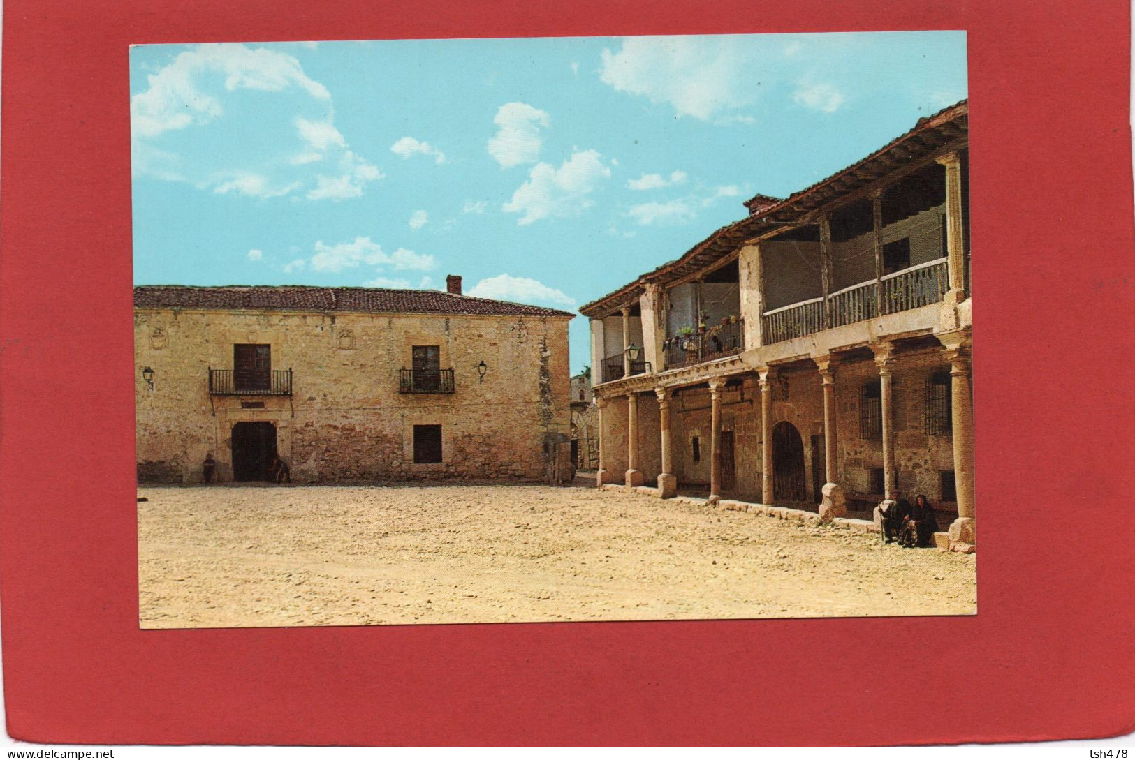 ESPAGNE---PEDRAZA---Place Majeure---voir 2 Scans - Segovia