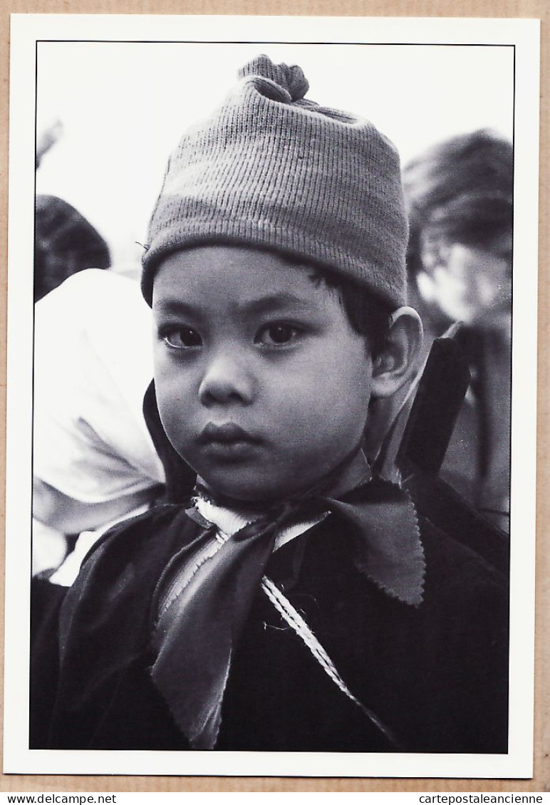 01079 ● Ethnic Enfant Tibet Photographe Dominique LE BRETON - READY FOR TRAVEL 1985s Editions DAMILLA N°96019 - Tibet