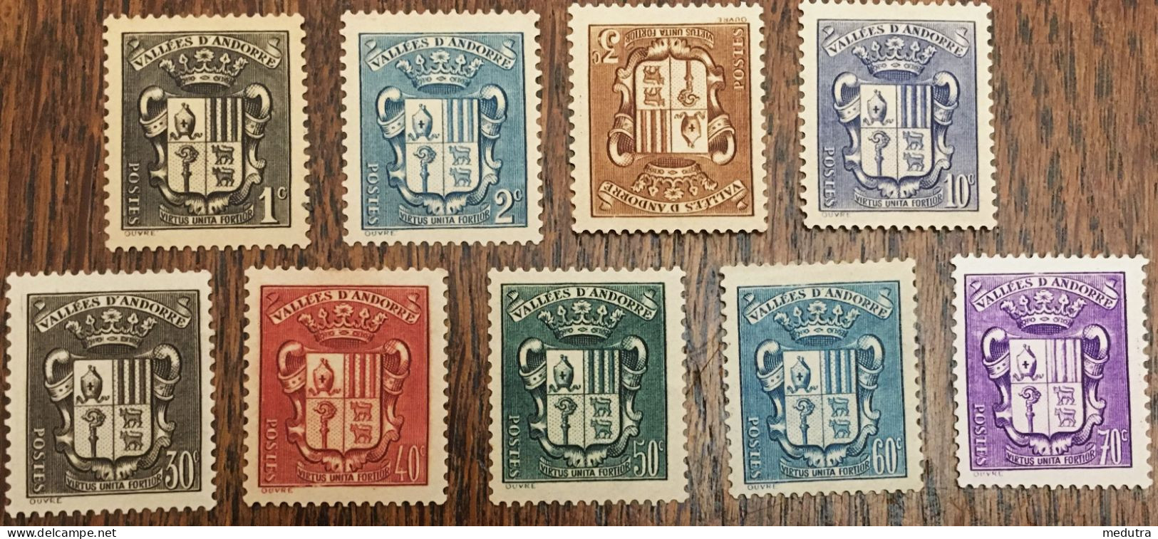 Andorre Neuf* : Vrac De 30 Timbres Différents Entre N°1 Et N°99 (voir 3 Photos Et Description) - Unused Stamps