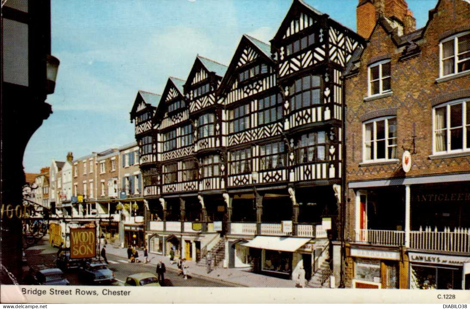 CHESTER   ( ANGLETERRE )  BRIDGE STREET ROWS    ( PETIT PLI ANGLE INFERIEUR GAUCHE ) - Chester