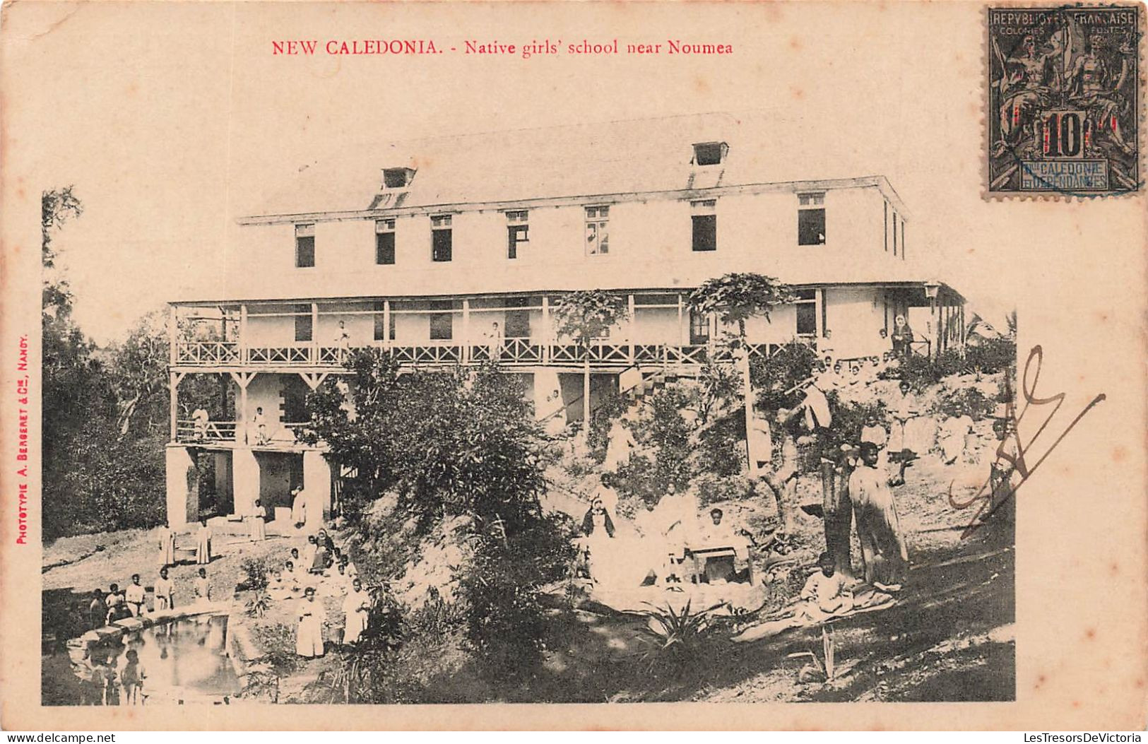 Nouvelle Calédonie -  Native Girl's School Near Nouméa - Animé -   Carte Postale Ancienne - Nuova Caledonia