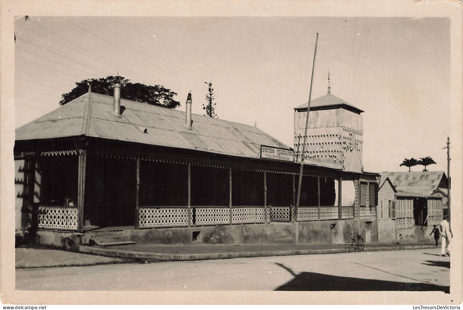 Nouvelle Calédonie - La Poste Rue De Rivoli - Nouméa - Carte Photo -  Carte Postale Ancienne - New Caledonia