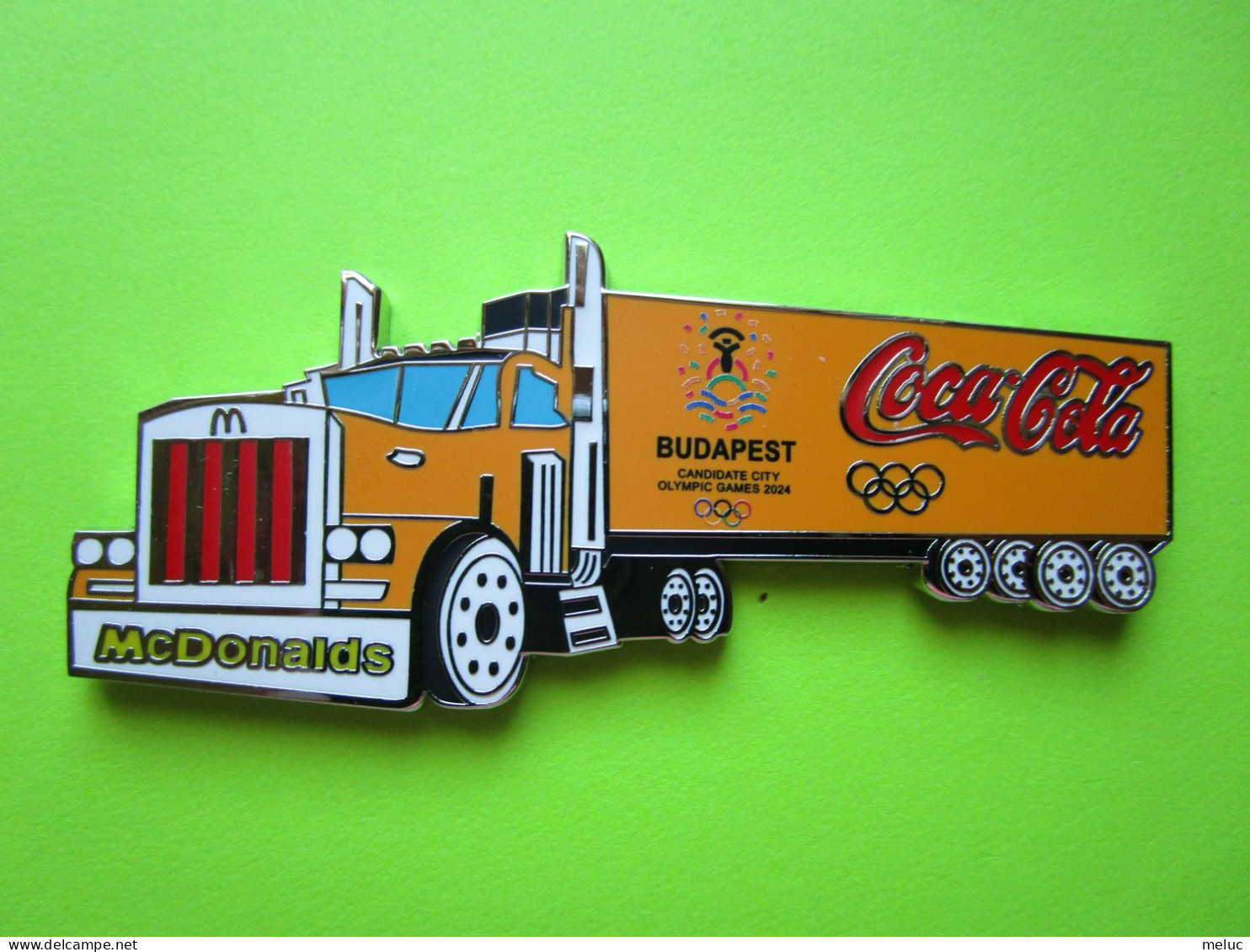 Gros Pin's Coca-Cola Mac Do McDonald's Camion Budapest Ville Candidate JO Jeux Olympiques 2024 - #614 - Coca-Cola